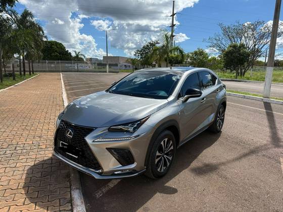 LEXUS NX 300h 2.5 16V VVT-I HYBRID F-SPORT CVT AWD LEXUS NX 300h 2.5 16V VVT-I HYBRID F-SPORT CVT AWD